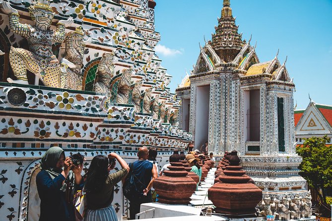 Private Grand Palace and Temple of Emerald Buddha & All Bangkok Highlights - Price and value: what $218.87 buys you in real-world Bangkok time
