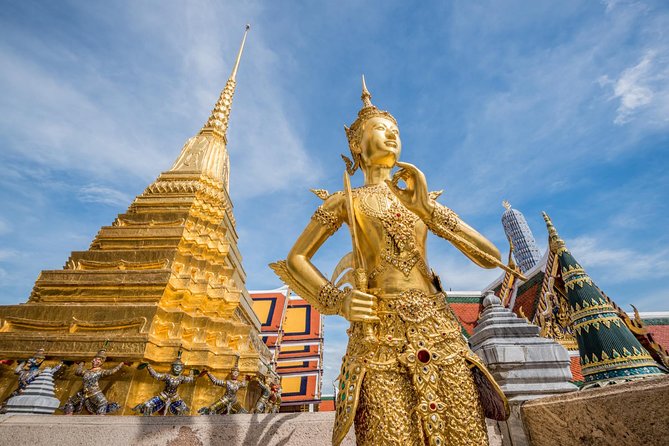 Private & Guided: Bangkok Top 7 Wonders With Local Thai Lunch - Chinatown at Yaowarat, quick flavor of the neighborhood