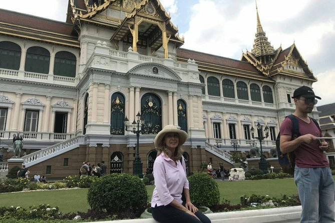 Private Half-Day Bangkok City Tour with The Grand Palace - Wat Pho and the Reclining Buddha: Why This Temple Lands Hard