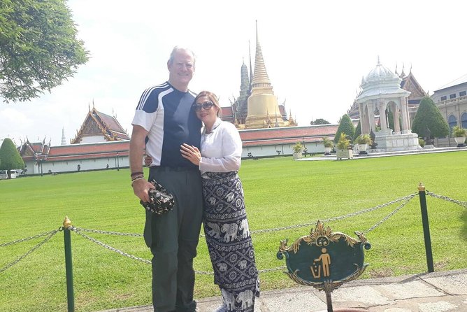 Private Half-Day Bangkok City Tour with The Grand Palace - Guide Quality Makes or Breaks the Day