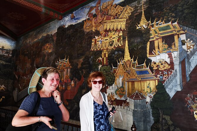 Private Mysterious Bangkok & Grand Palace, Tuk Tuk, Boat & Lunch - Wat Phra Chetuphon and the reclining Buddha stop