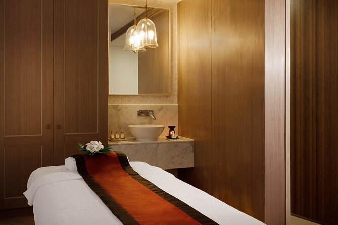 Private Royal Siam Thai Package with Thai Massage in Phuket - Where you meet at Avista Grande Karon Resort and Spa, and why it helps