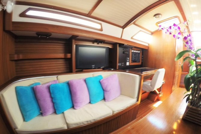 Private Sailing Yacht Charter by Independence from Koh Samui - Choosing your cruise: sunset, half-day, full-day, or the Angthong Marine Park run