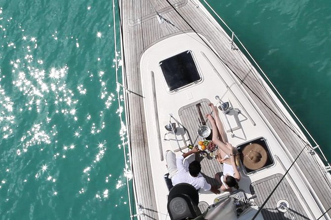 Private Sailing Yacht Charter by Independence from Koh Samui - Yacht comfort on Independence: space, air, toilets, and the real deck experience