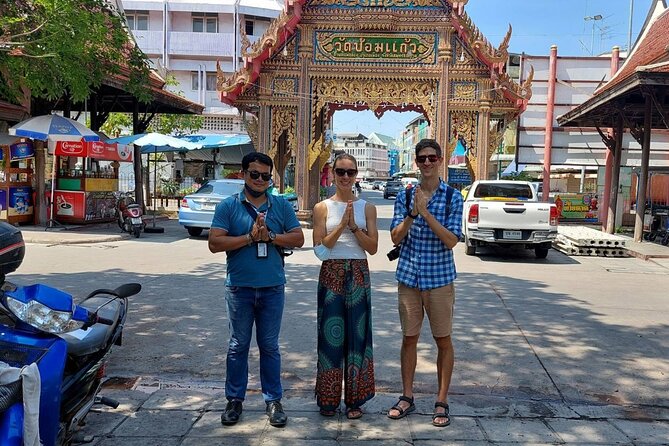 Private tour to Floating & Railway markets (multi-lang: EN ZH ES IT FR DE) - Damnoen Saduak Floating Market: Long-Tail Boat Time Changes Everything