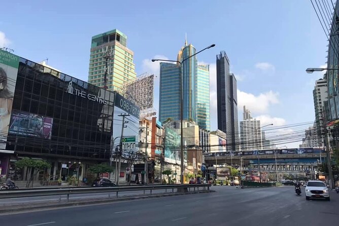 Private transfer from BKK airport to Bangkok City - Private car comfort that actually helps after landing
