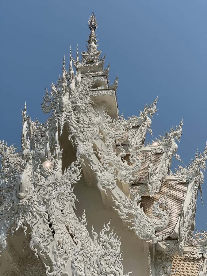Private trip Chiang Rai Day trip, White Temple, Blue temple - The driver makes or breaks this kind of day