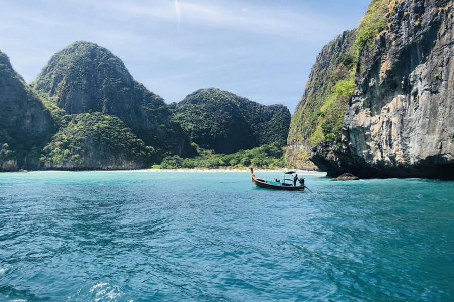 Private VIP Speed Boat Charter to Phi Phi Islands - Getting Back to Phuket: A Tight Return That Still Leaves You Time to Enjoy