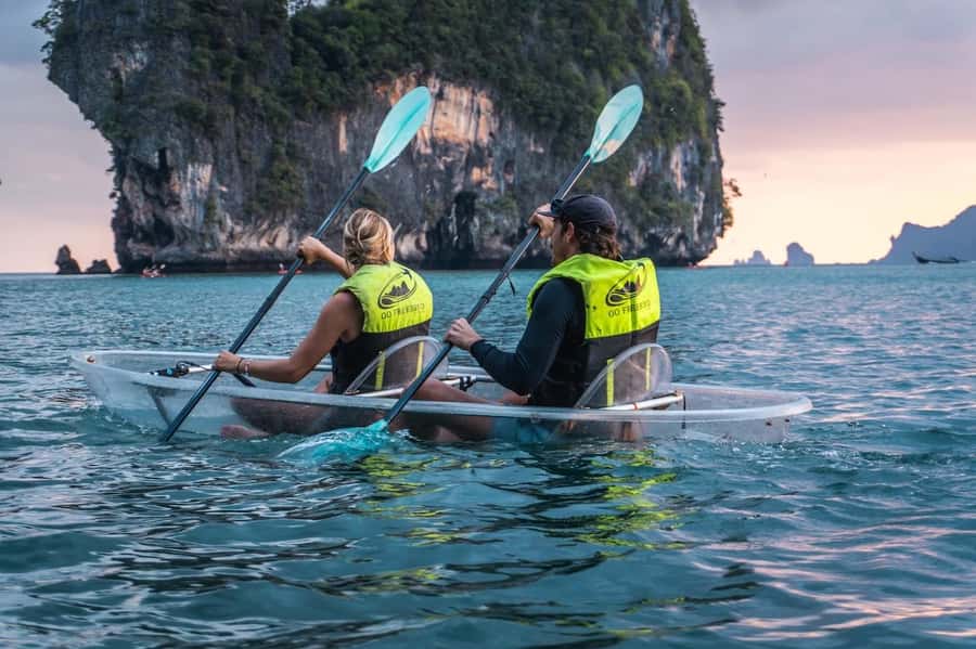Railay: Illuminated Clear Kayak Night Tour Bioluminescence - How hard is it really? Paddling comfort and ability levels