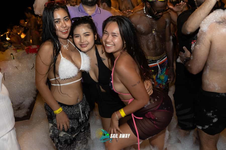 Sailaway Phuket Boat Party - The Water Part: Slides, Jump-Off Time, and Snorkeling Gear