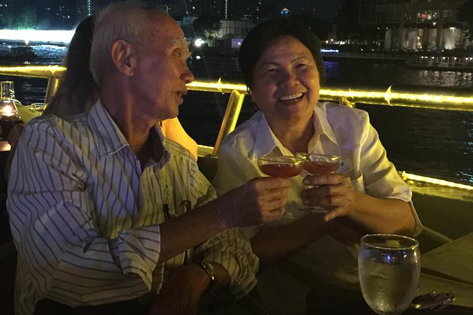 Smile Dinner Cruise Experience: Dining & Live Entertainment - Where it starts at ICONSIAM and how timing matters