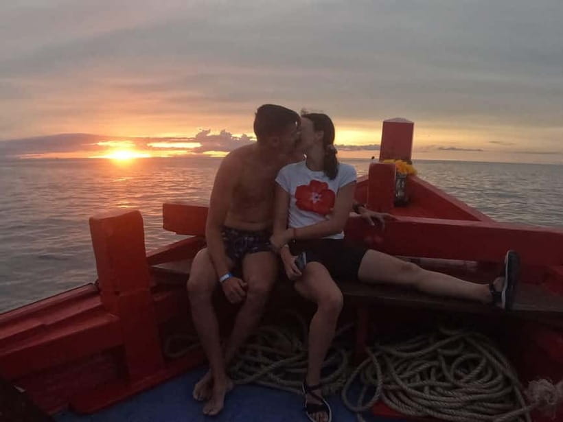 Snorkeling Tour with meals and BBQs - Cocktail - Sunset⭐⭐⭐⭐⭐ - Lunch, Thai Tea, Fresh Coconut, and the BBQ at Sunset