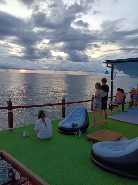 Snorkeling Tour with meals and BBQs - Cocktail - Sunset⭐⭐⭐⭐⭐ - Who Should Book This Koh Tao Snorkeling Tour?