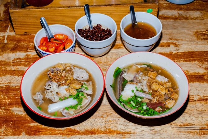 Southern Flavors Phuket Food Tour with 15+ Tastings - Starting at Ranong Main Market: Your First Taste Is the Setup
