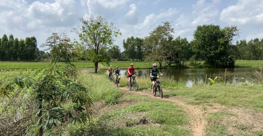 Sukhothai: Half-Day Countryside Bike Tour - Timing, distance, and what the bike setup means for you