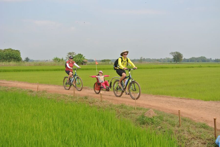 Sukhothai: Historical Park & Countryside Cycling Tour - Who should book this cycling tour, and who should not