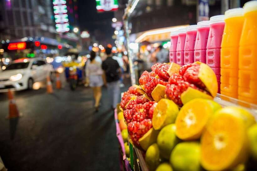 Taste of Bangkok: A 3-Hour Chinatown Food Feast - The Michelin-star stall stop, and how to make it worth it