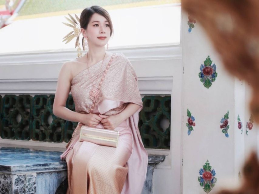 Thai Costume Rental - Picking a men’s or women’s costume that fits your style