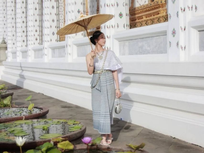 Thai Costume Rental - Accessories change everything, and they are included
