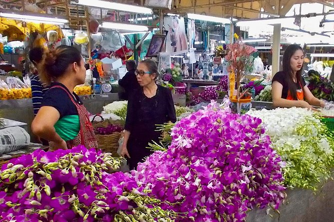 Thai Culture and Local Life 4- Hour Bangkok Bike Tour - Cycling the Chao Phraya River Zone, With Ferry Views