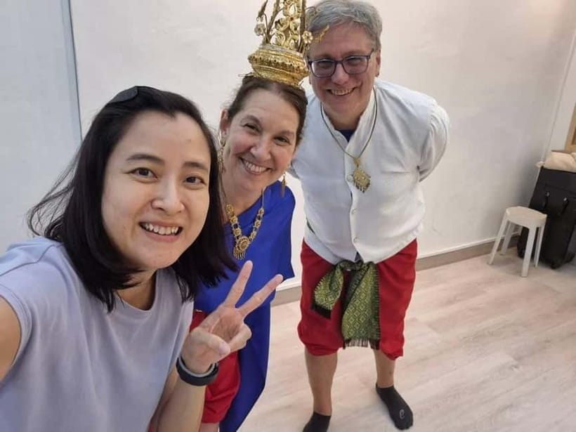Thai Dance Class - Price and Value for a 2-Hour Small-Group Workshop