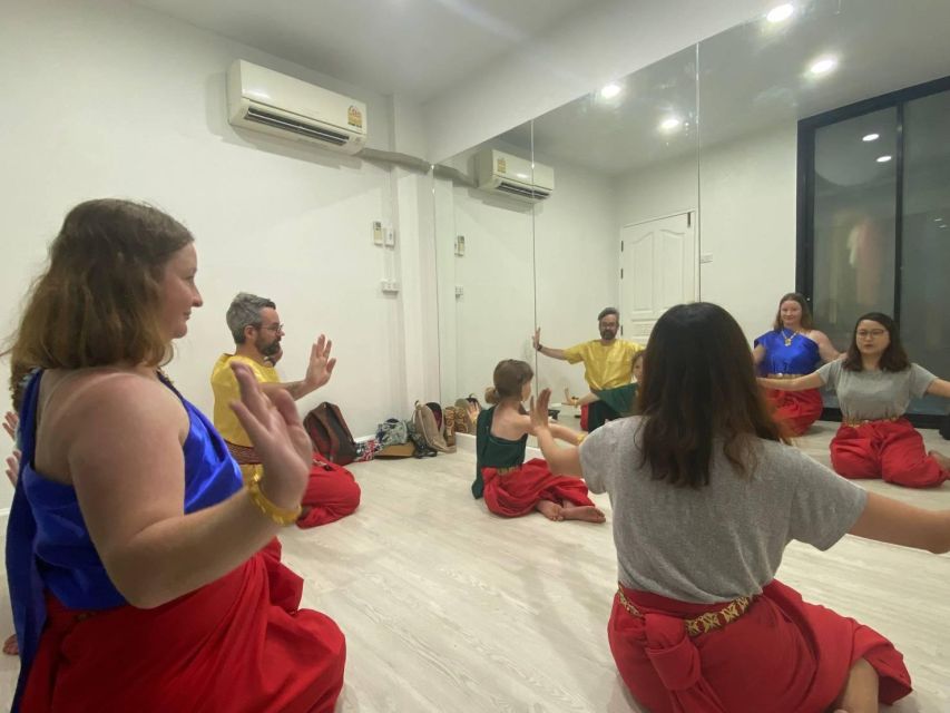 Thai Dance Class - Should You Book Thai Dance Class at Thai Glam Studio?