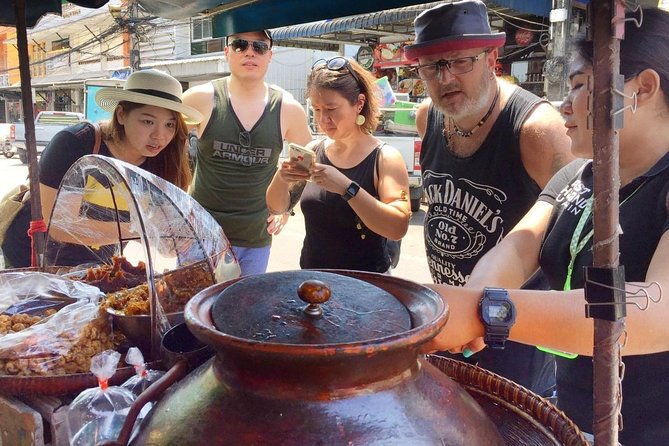Thai Street Food & Morning Market Walking Tour in Hua Hin - Stop 2 at Chat Chai market: how produce becomes flavor