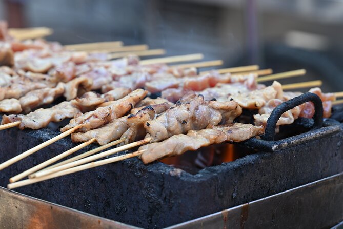 Thai Street Food & Morning Market Walking Tour in Hua Hin - Pickup, pacing, and the small-group advantage (3.5 hours, about 2.5 km)