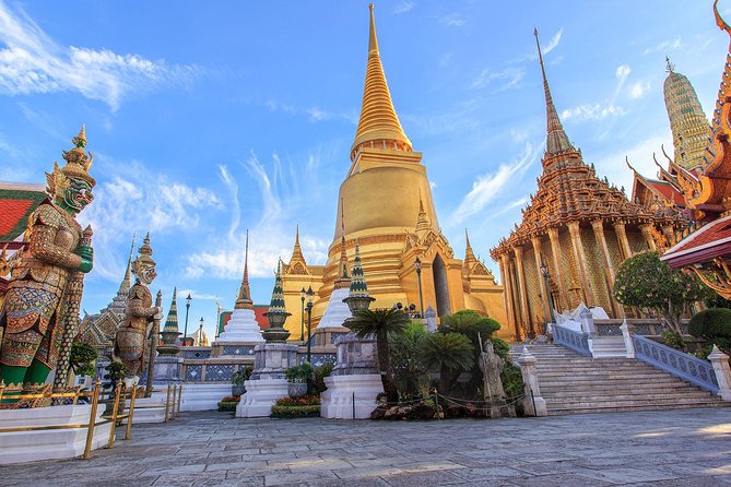 The Grand Palace, Wat Phra Kaew, Wat Pho Tour with Massage option - Wat Pho Thai Traditional Massage School, the 30-minute option