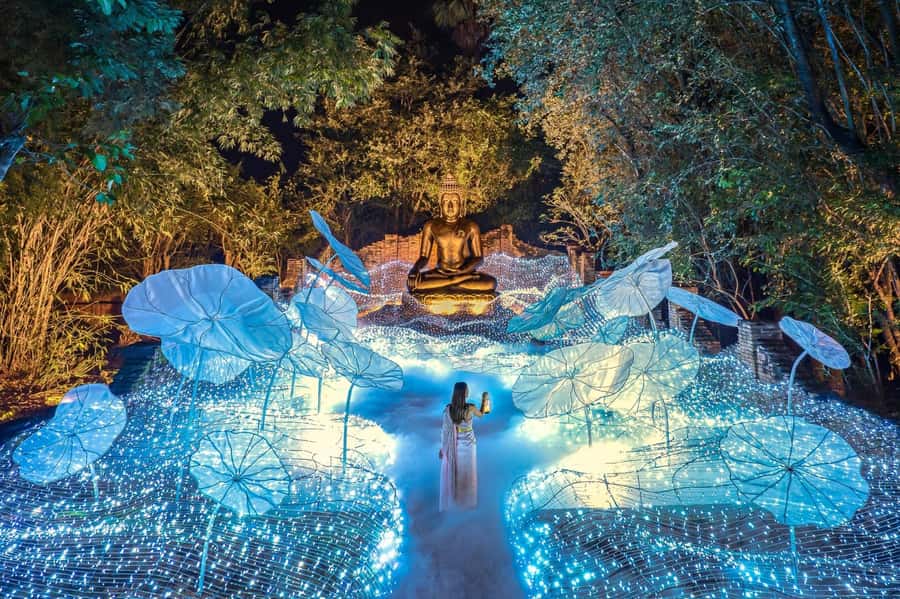 The Lens: Once-a-Year Moment at Na Satta Park Light Festival - A 10-Hour Photo Day With Real Variety, Starting at Central World