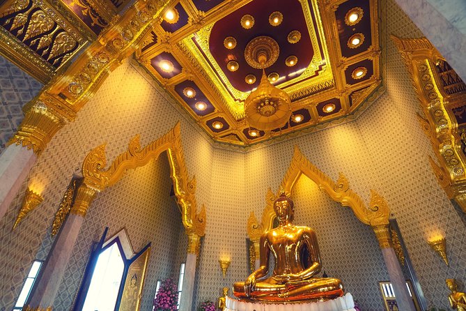 Top 3 Must-see Temples in Bangkok Private Tour [Optional Luxury] - Chinatown timing and why it fits the route