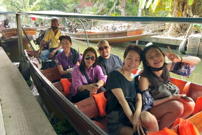 Wheelchair & Luxury Tour to Floating & Railway Markets - From Siam Square One to the first track-side spectacle