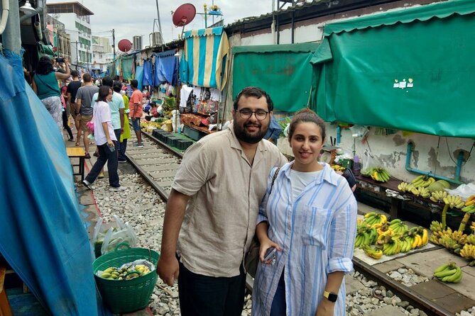 Wheelchair & Luxury Tour to Floating & Railway Markets - Damnoen Saduak Floating Market: canals first, photos second