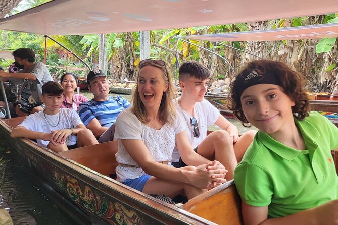 Wheelchair & Luxury Tour to Floating & Railway Markets - Mae Klong Railway Market: where stalls plan around the train